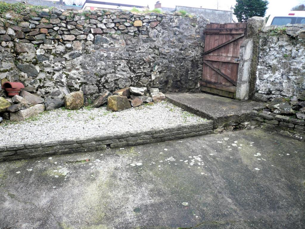 Rear Courtyard