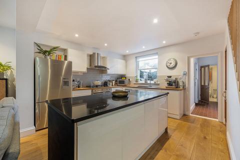 4 bedroom end of terrace house for sale, Edith Road, Faversham, ME13