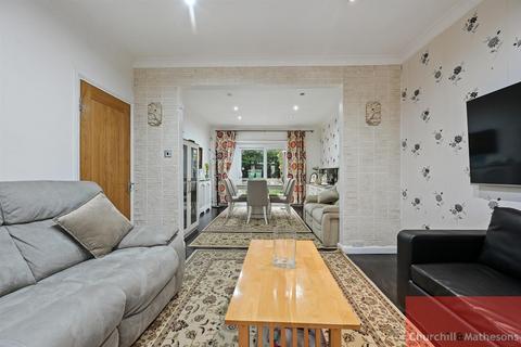 4 bedroom house for sale, Carlisle Avenue, London