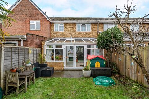 3 bedroom terraced house for sale, Carrow Road, Walton On Thames, Surrey, KT12