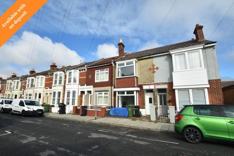 3 bedroom terraced house to rent, Liss Road, Southsea PO4