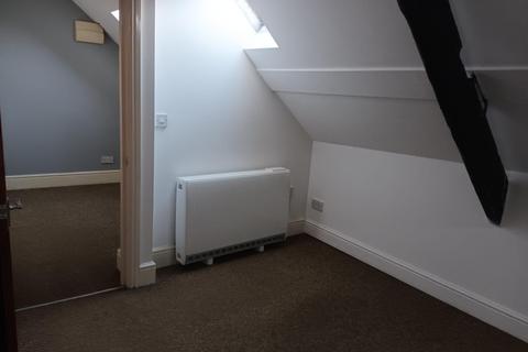 1 bedroom flat to rent, 16 Market Street, Haverfordwest, Pembrokeshire