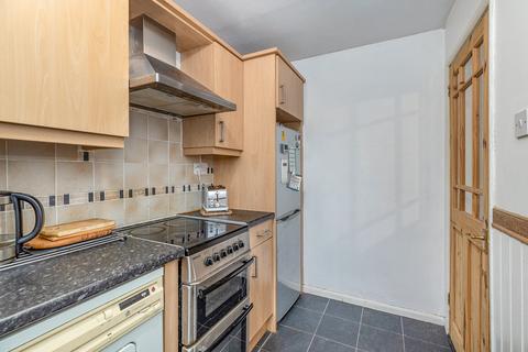 30 Dumbreck Square, Glasgow, G41 5SY