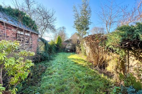 3 bedroom terraced house for sale, High Street, Brierley Hill DY5