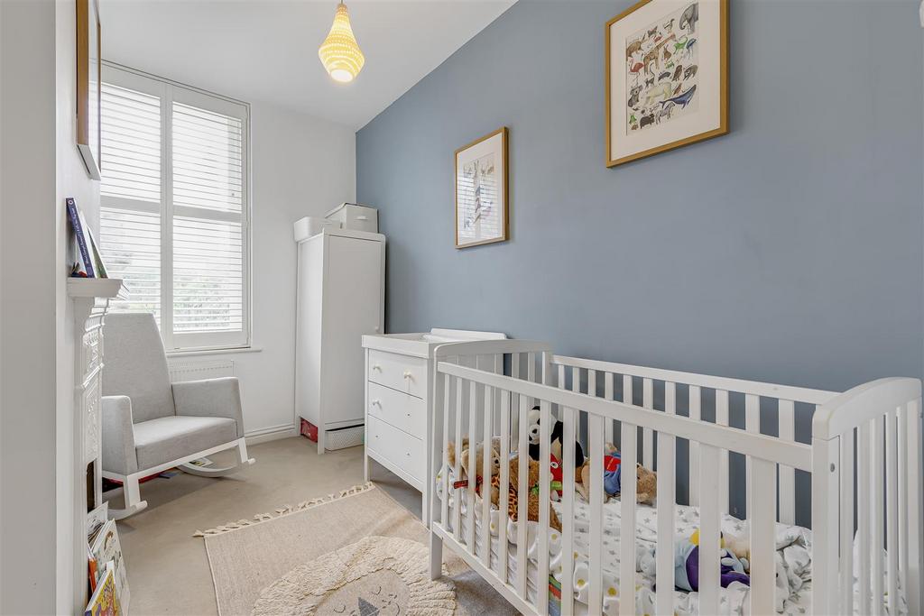 James anderson-17 disraeli gardens-putney 8 .jpg