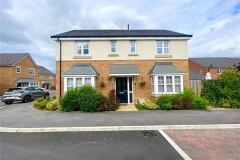 4 bedroom detached house for sale, Redhaw Road, Royston, S71