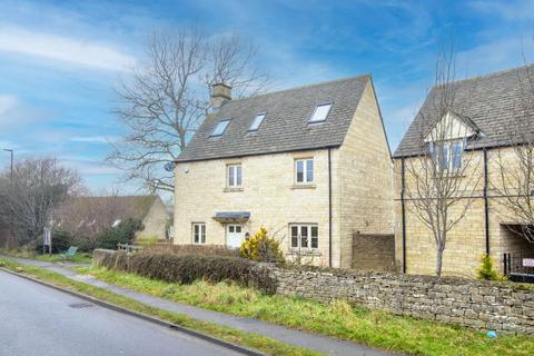 5 bedroom detached house for sale, Blackberry Walk, London Road, Cirencester, Gloucestershire, GL7