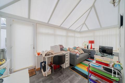 56 Frankby Road, West Kirby, Wirral, CH48 6EF