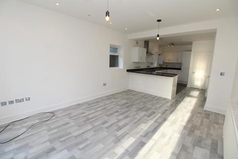 2 bedroom flat for sale, Crantock Road, Catford, London, SE6