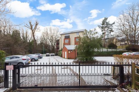 2 bedroom flat for sale, Headington OX3 8SF