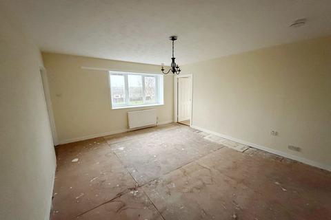 2 bedroom flat for sale, High Street, Methil, Fife KY8