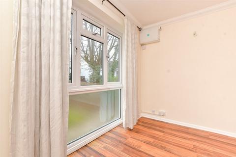 1 bedroom ground floor flat for sale, Eaton Road, Sutton, Surrey