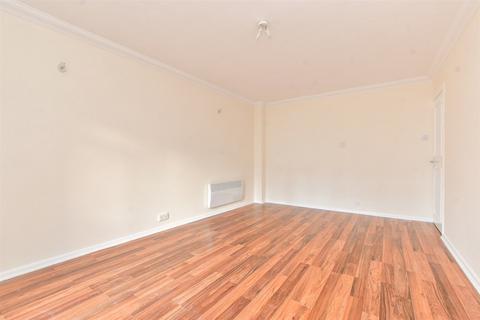 1 bedroom ground floor flat for sale, Eaton Road, Sutton, Surrey