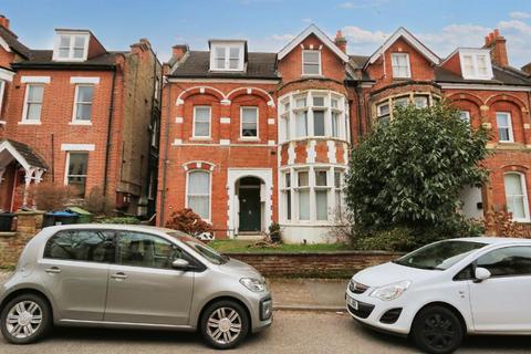 2 bedroom apartment to rent, Claremont Gardens, Surbiton KT6