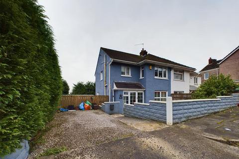 3 bedroom semi-detached house for sale, Derllwyn Road, Bridgend CF32