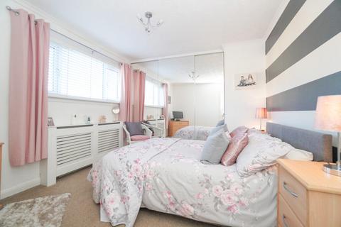 8 Abbeylands Road, Clydebank, G81 5JR