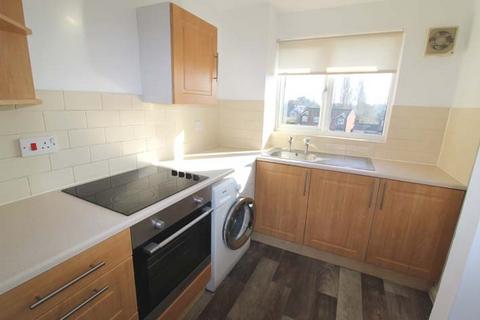 2 bedroom flat to rent, Campernell Close, Brightlingsea CO7