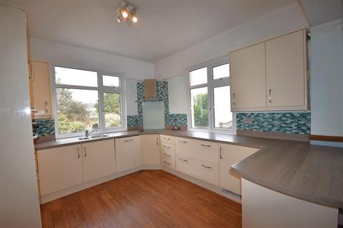 4 bedroom semi-detached house to rent, 28, Highwalls Avenue, Dinas Powys, Vale of Glamorgan, CF64 4AP