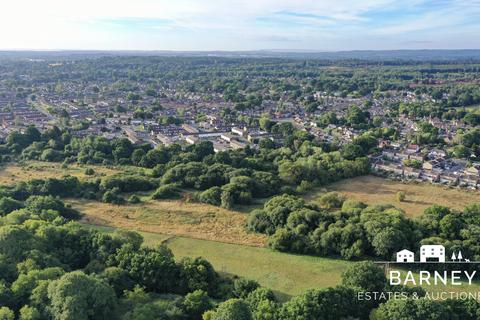 Land for sale, Swan Lane, Sandhurst GU47