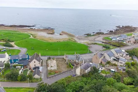 Plot for sale - View 5