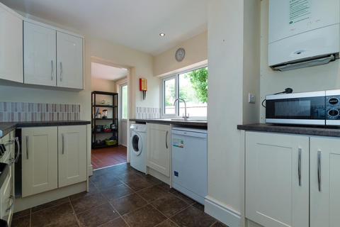 1 bedroom semi-detached house to rent, Seabridge Road, Thistleberry, Newcastle-under-Lyme, ST5