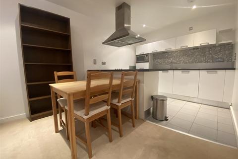 2 bedroom apartment to rent, Lord Street, Manchester