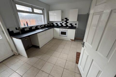 2 bedroom house to rent, Amroth Road, Caerau, Cardiff