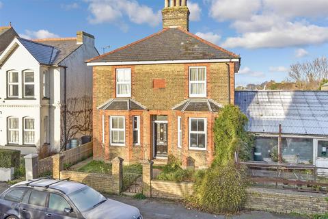 4 bedroom detached house for sale, Dover Road, Deal, Kent