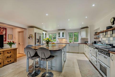 5 bedroom equestrian property for sale, Roundstreet Common, Wisborough Green, Billingshurst, West Sussex