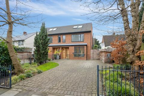 6 bedroom semi-detached house to rent, Cambridge Park, Twickenham, TW1