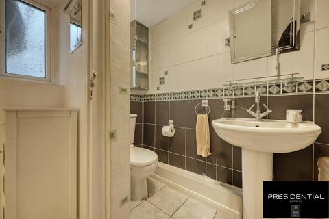 13 Addison Road, Ilford, IG6 2LW
