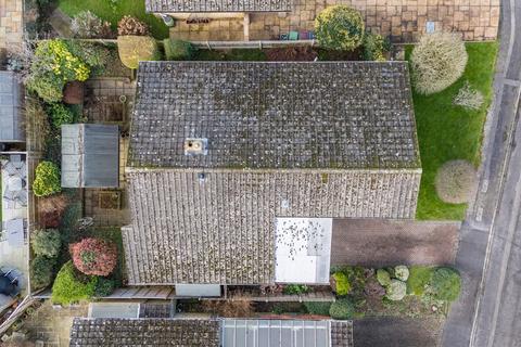 4 Cadnam Close, Oakley, Basingstoke, RG23 7AF
