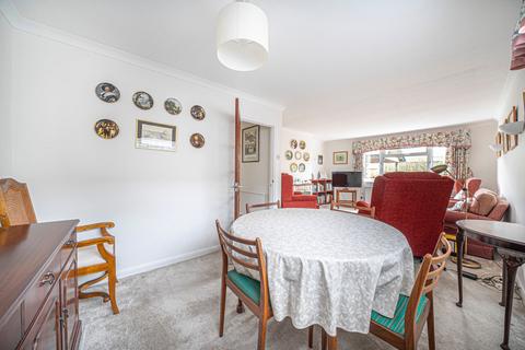 4 Cadnam Close, Oakley, Basingstoke, RG23 7AF