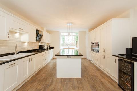 4 bedroom detached house for sale, Pean Hill, Whitstable, CT5