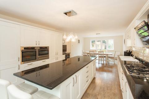 Claremont Pean Hill, Whitstable, CT5 3BE
