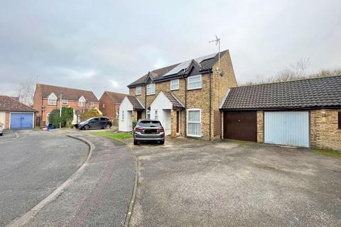 3 bedroom semi-detached house for sale, Chalkdown, Stevenage, Herts , SG2 7BN