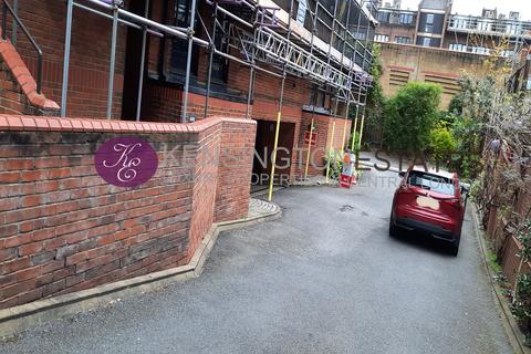 Parking to rent, London W8