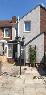 3 bedroom terraced house to rent, Doncaster, DN5