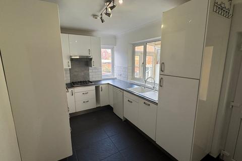 3 bedroom terraced house to rent, Doncaster, DN5