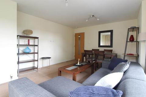 2 bedroom flat to rent, Baker Road, Mid Floor, Aberdeen, AB24