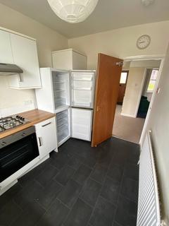 4 bedroom end of terrace house to rent, Cromwell Road, Bristol BS6