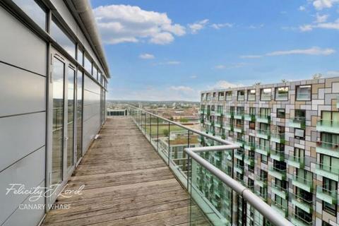 2 bedroom apartment to rent, Millharbour, LONDON