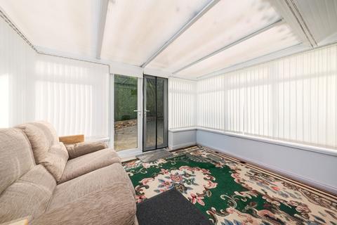 17 Severn Way, Kettering, NN16 9HN