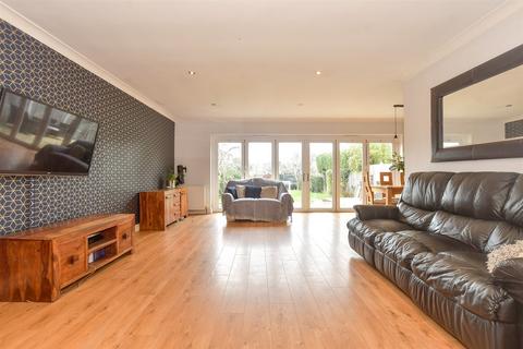 4 bedroom detached house for sale, Norsey View Drive, Billericay, Essex