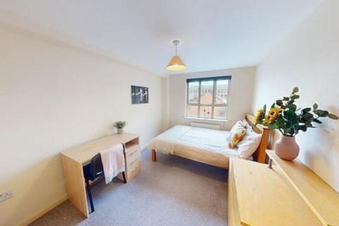 2 bedroom flat for sale, Gamble Street, Nottingham, Nottinghamshire, NG7 4ET