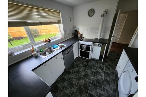 3 bedroom bungalow to rent, Grange Way, Pawlett, TA6