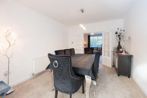 4 Four Oaks Common Road, Sutton Coldfield, B74 4NJ