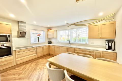 4 bedroom detached house for sale, Burnthouse Lane, Whickham, NE16