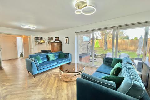 18 Burnthouse Lane, Whickham, Newcastle Upon Tyne, NE16 5AW