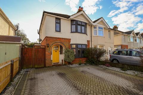 3 bedroom semi-detached house for sale, Wow factor Kitchen/dining Room, Ashmead Road, Maybush